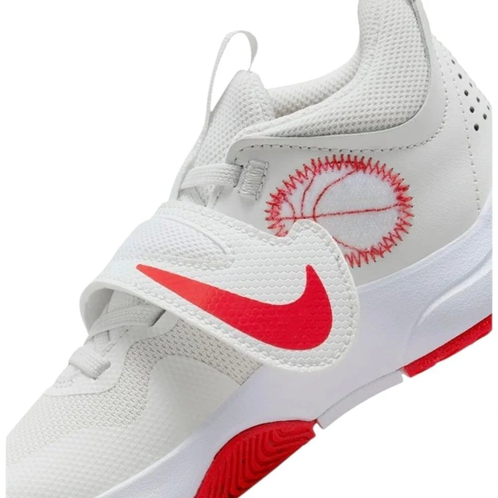 NIKE TEAM HUSTLE D 11 PRESCHOOL SIZE 13C‎ NEW COLOR WHITE RED